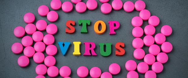 A collage showing various warning signs and symbols related to health risks, like a choking hazard symbol, a spicy food warning label, and a gastrointestinal distress icon, emphasizing the range of potential dangers associated with viral food challenges.