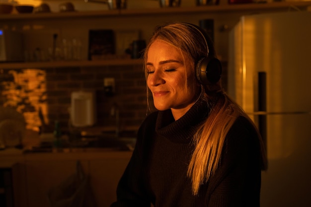 ASMR Explained: The Science Behind the Tingles (Updated 2025)